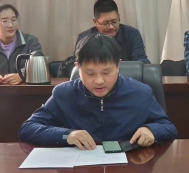 1678611500994688.jpg 副院长崔焕庆教授主持照片.jpg